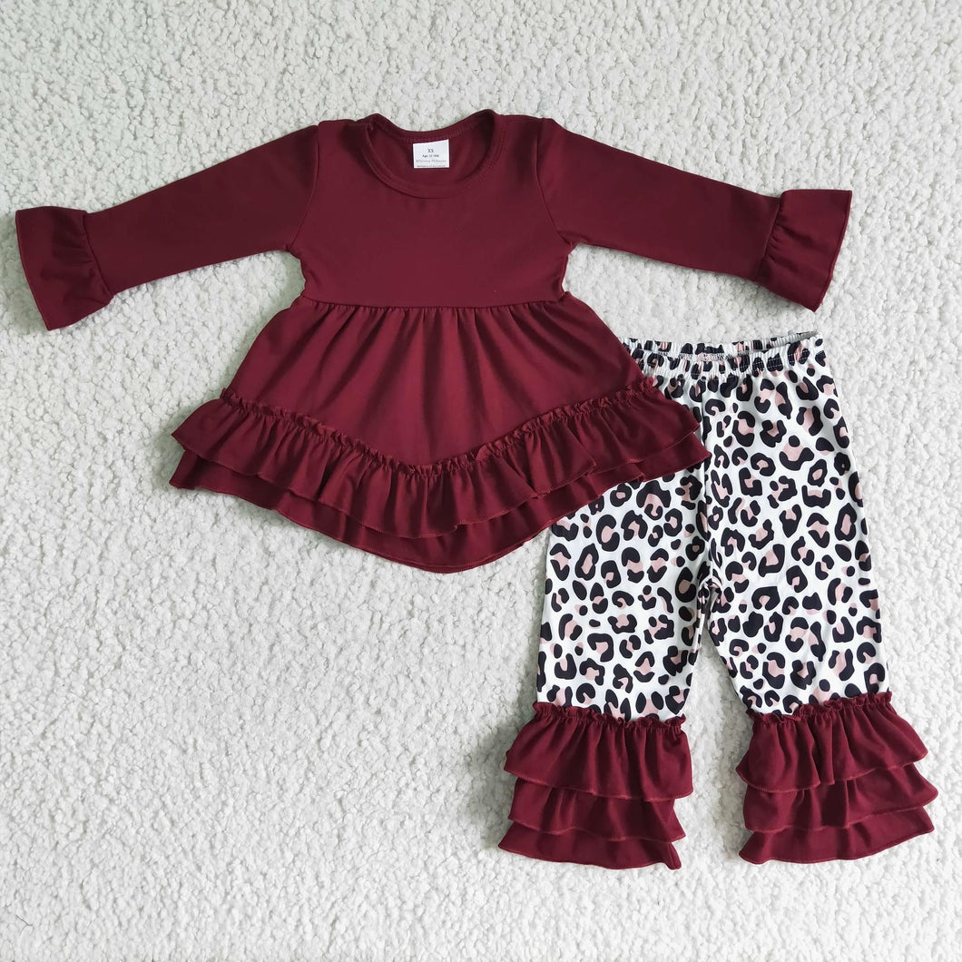 Maroon leopard