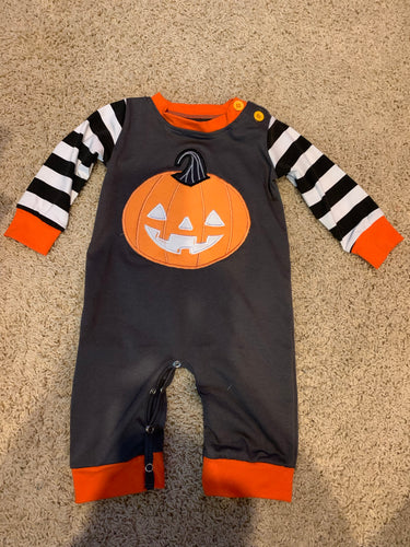 Pumpkin romper 3-6m
